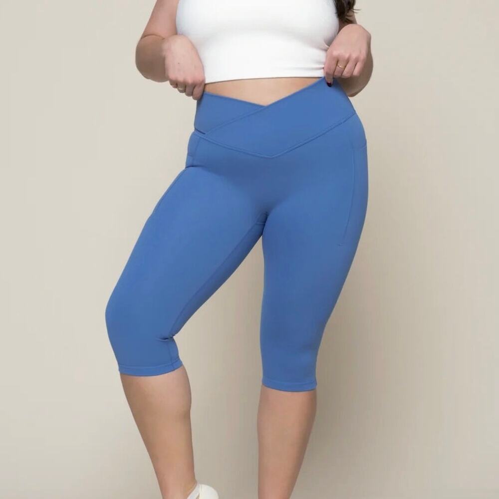 Popflex Blue Horizon Crisscross Hourglass Capri - L